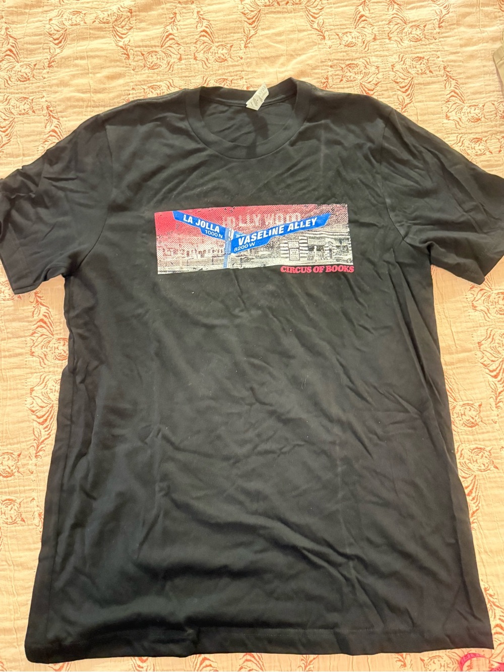 Circus of Books tee, L